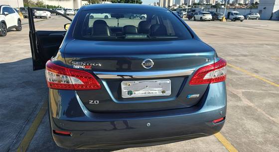 NISSAN SENTRA 2.0 SL 16V FLEX 4P AUTOMÁTICO NISSAN SENTRA 2.0 SL 16V FLEX 4P AUTOMÁTICO